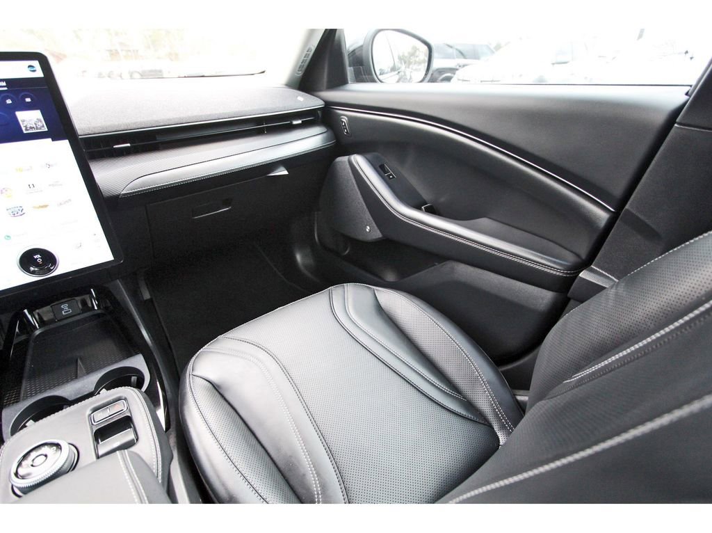 Used 2023 Ford Mustang Mach-E Premium image 13