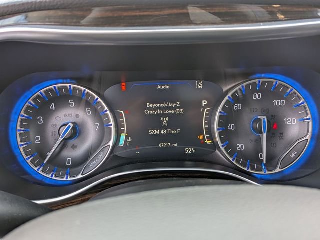 Certified 2023 Chrysler Pacifica Limited image 18