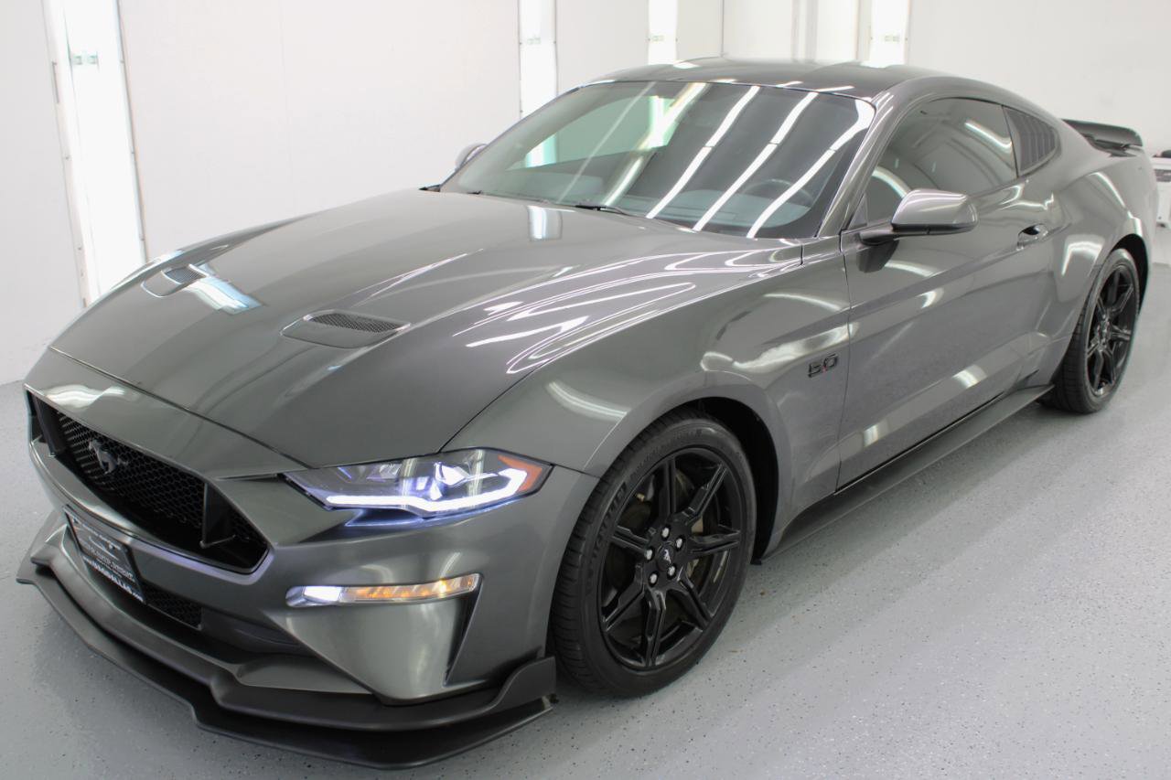 Used 2019 Ford Mustang GT w/ Equipment Group 301A RWD image 4