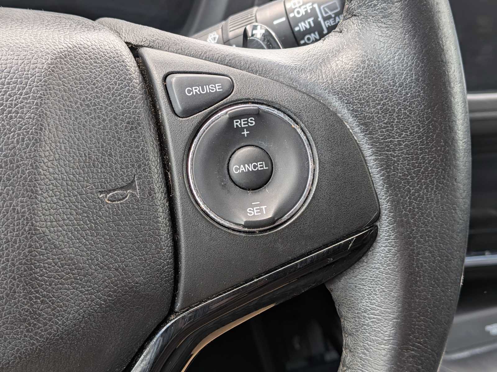 Used 2017 Honda HR-V EX-L image 15