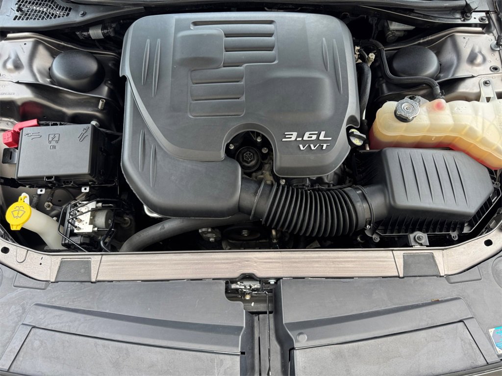 Used 2023 Dodge Challenger GT image 9