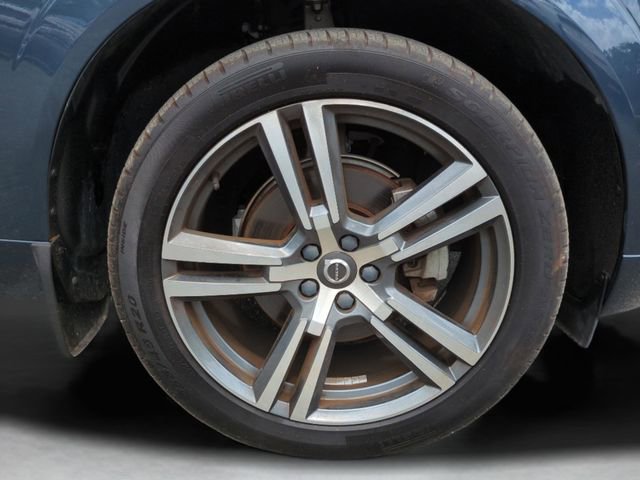 Used 2020 Volvo XC60 T5 Momentum w/ Protection Package Premier image 27