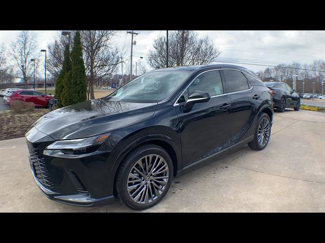 Used 2026 Lexus RX 450h AWD image 4