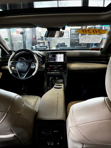 Used 2020 Toyota Avalon Limited w/ Advanced Safety Package image 27