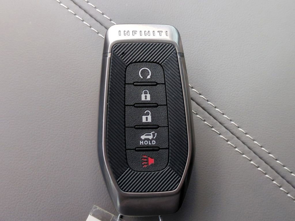 Used 2026 INFINITI QX60 Autograph w/ Dark Cargo Package image 30