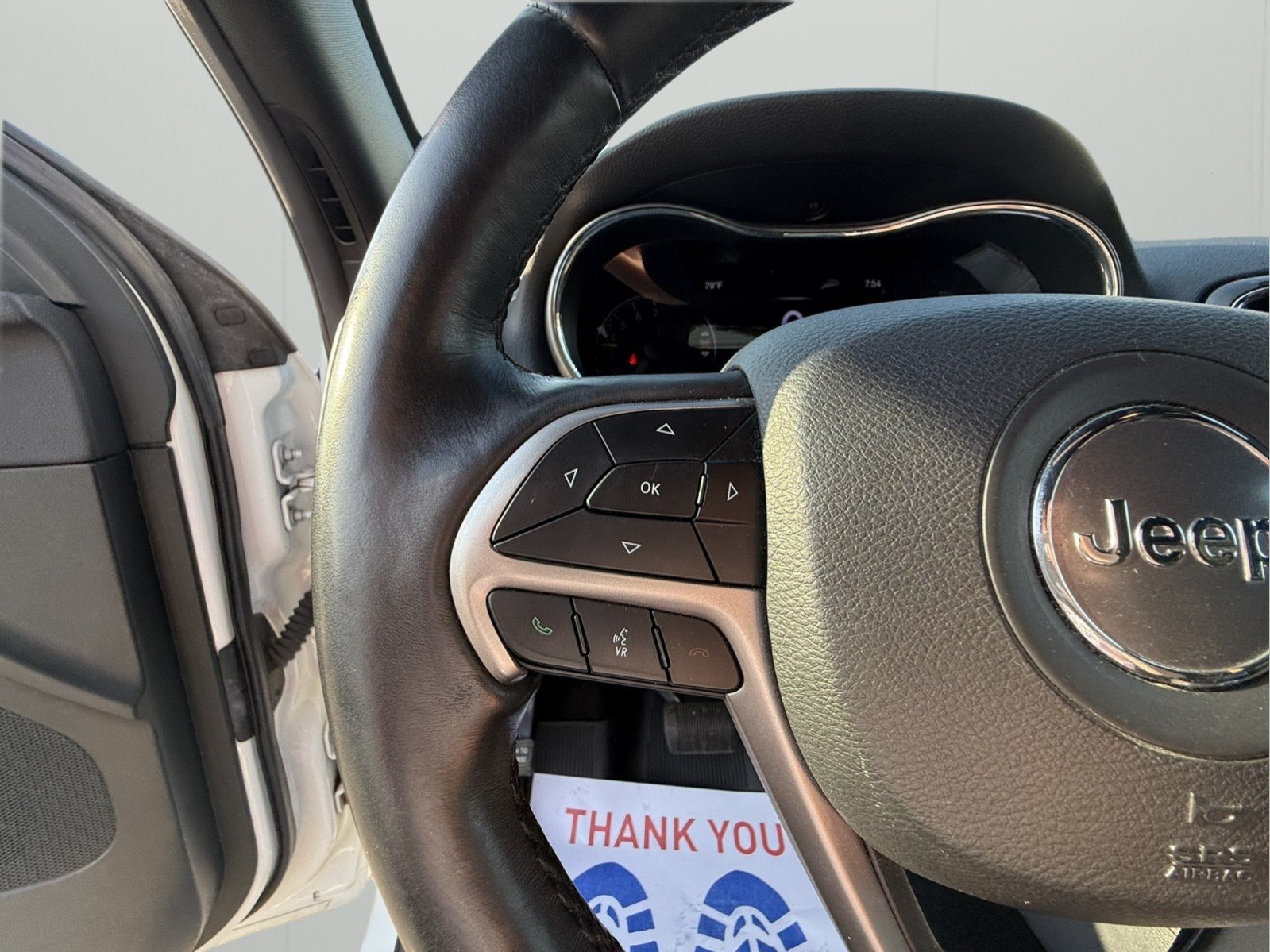 Used 2019 Jeep Grand Cherokee Limited w/ Luxury Group II AWD/4WD image 29