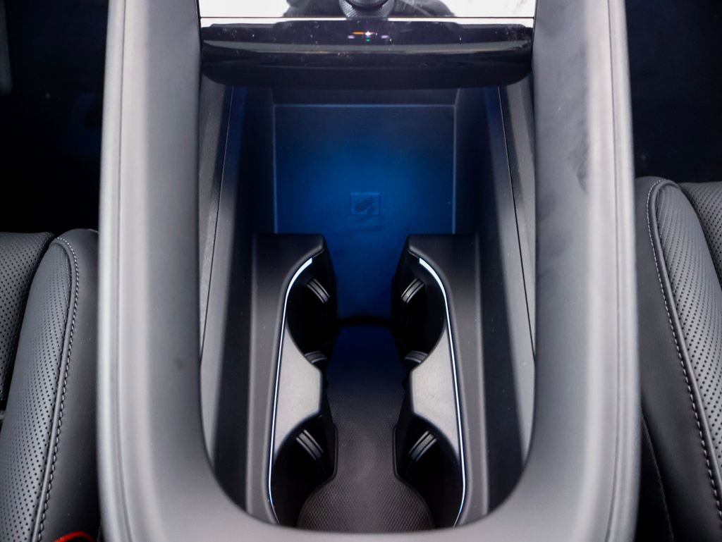 New 2026 Porsche Macan 4 Electric AWD/4WD image 19