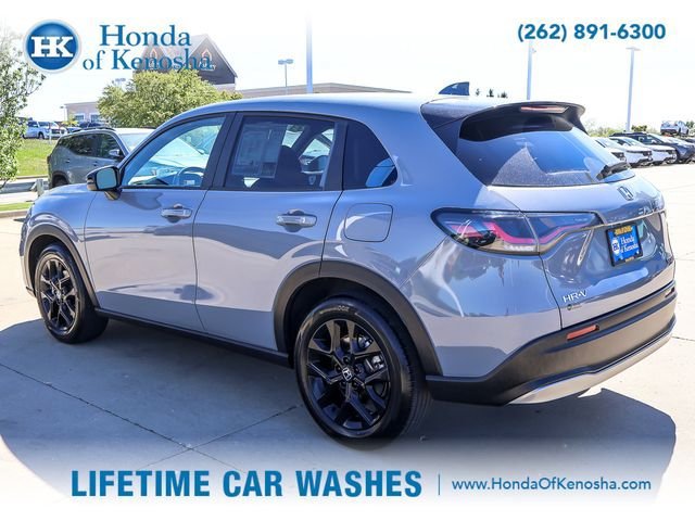 Used 2024 Honda HR-V Sport image 3