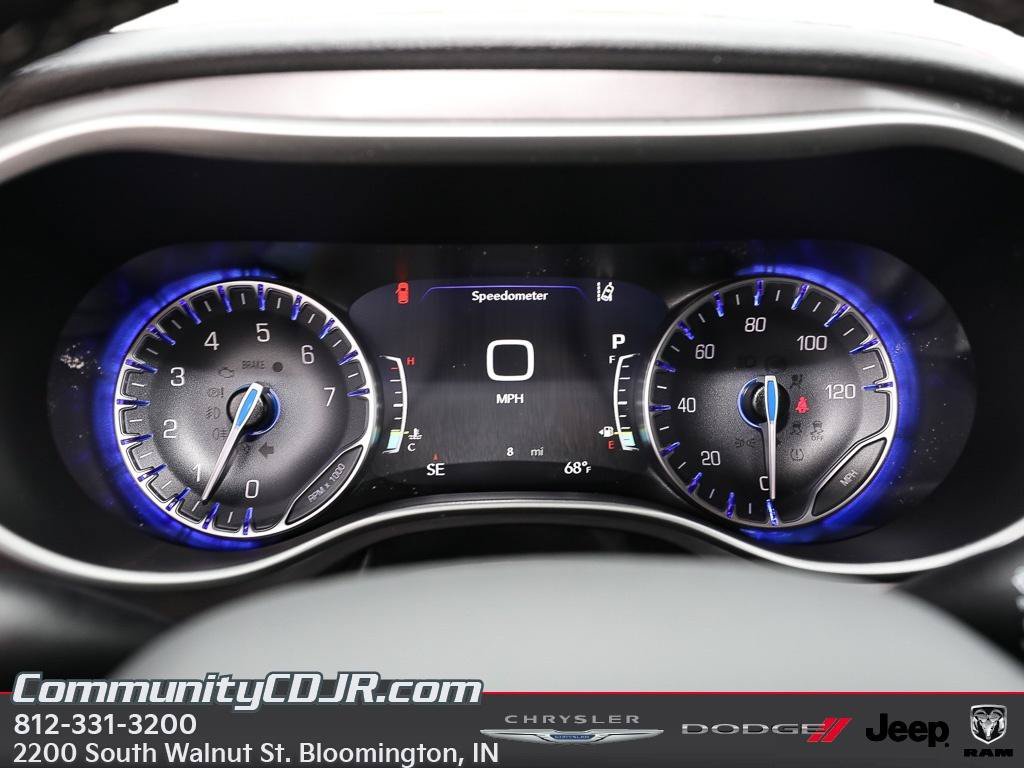 New 2026 Chrysler Pacifica Select w/ S Appearance Package AWD/4WD image 13