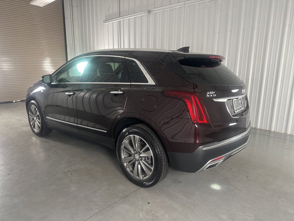 Used 2021 Cadillac XT5 Premium Luxury image 6
