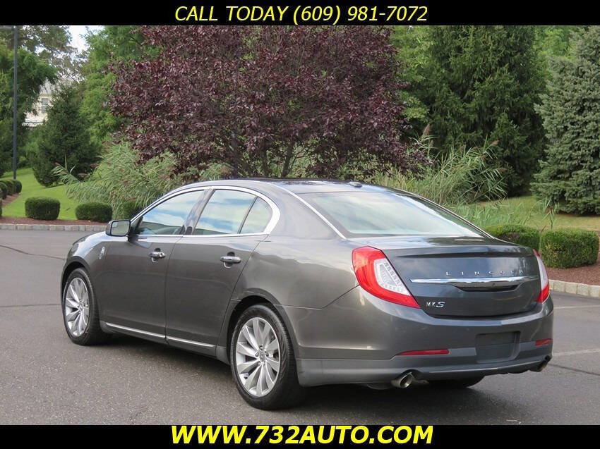 Used 2016 Lincoln MKS image 10