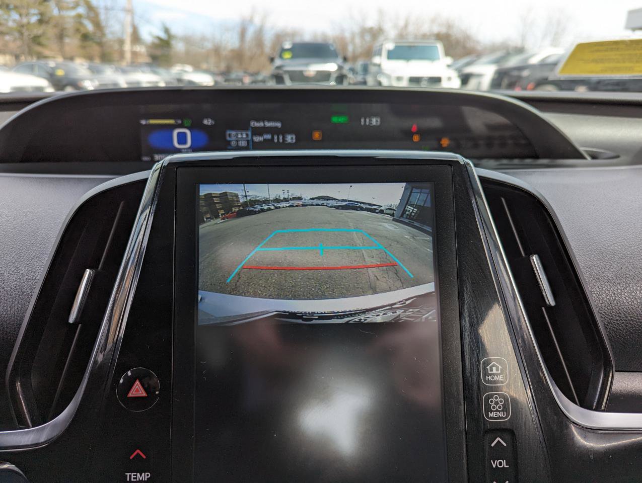 Used 2022 Toyota Prius Prime XLE image 23