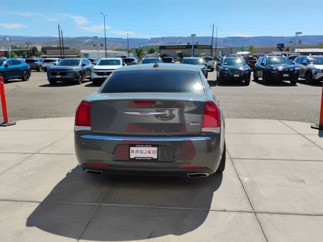 Used 2019 Chrysler 300 Limited w/ Safetytec Plus Group RWD image 10