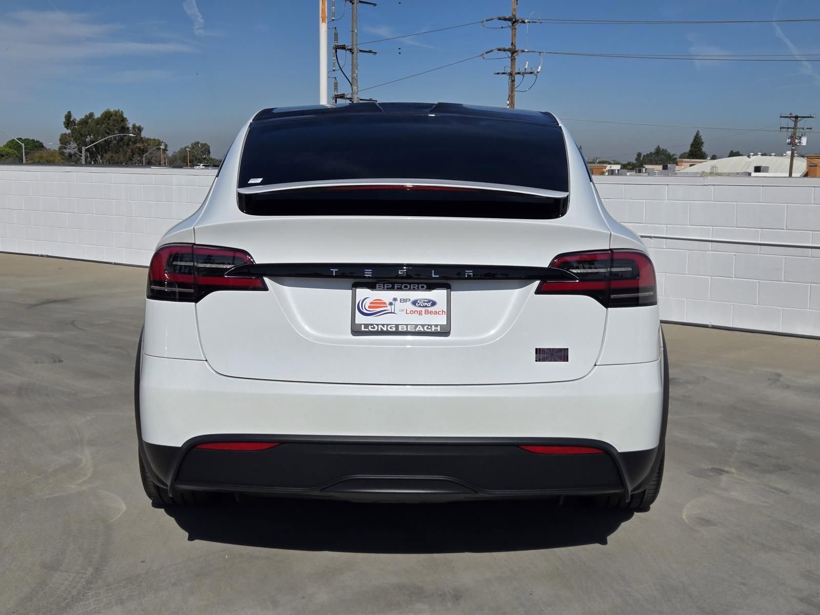 Used 2023 Tesla Model X Plaid image 5