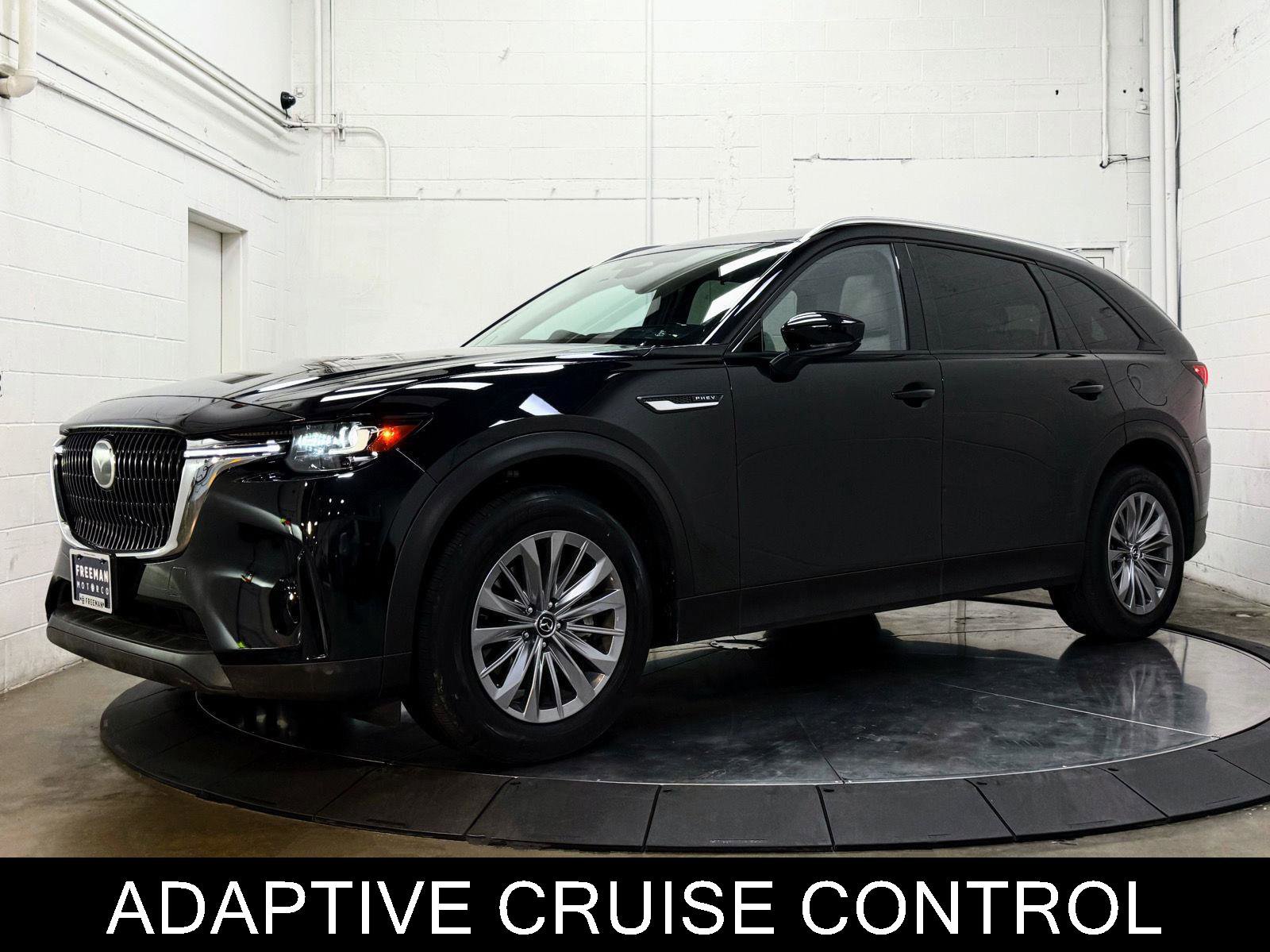 Used 2024 MAZDA CX-90 Plug-In Hybrid w/ Preferred image 4