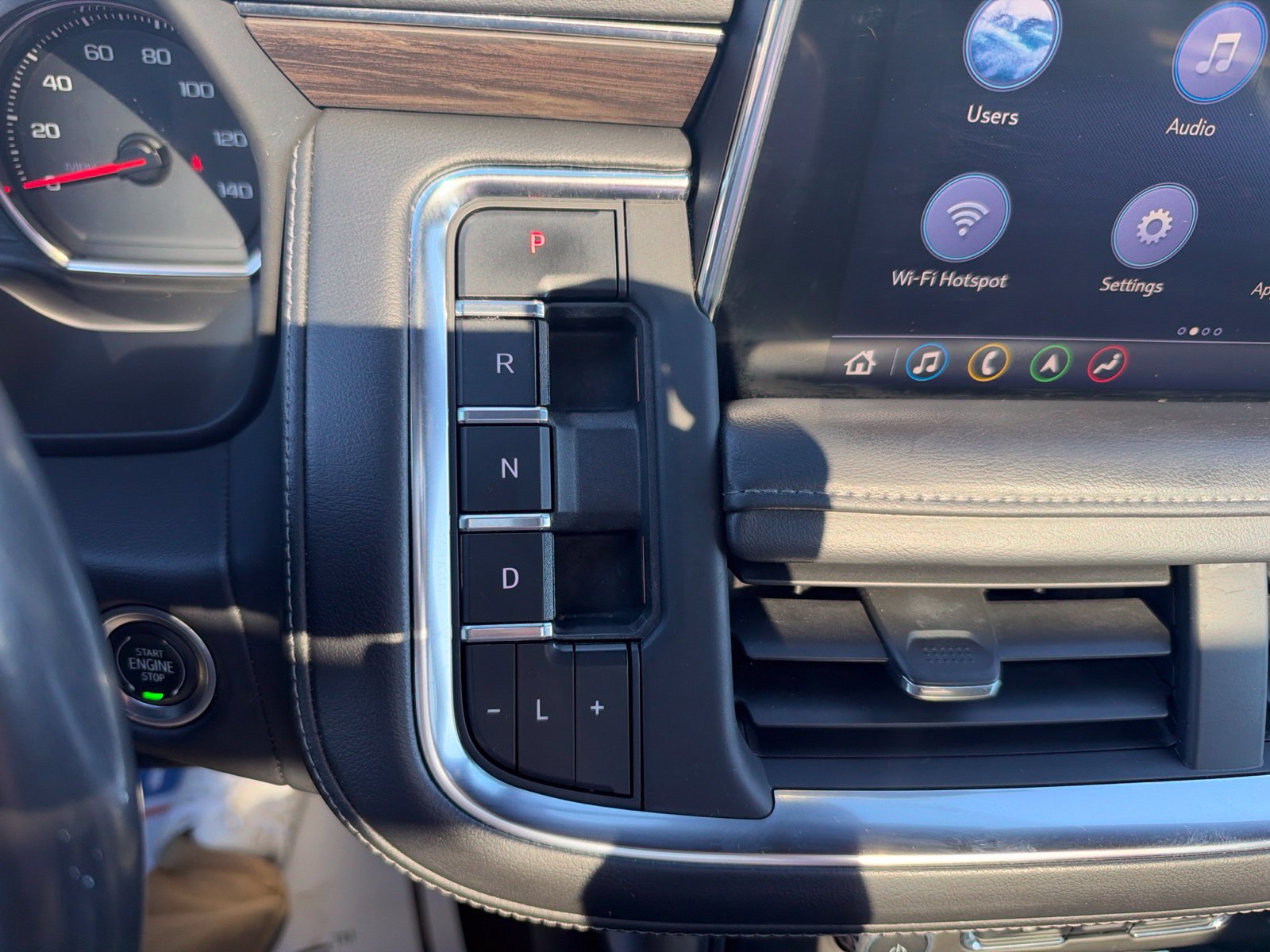 Used 2021 Chevrolet Suburban LT w/ Rear Media and Nav Package AWD/4WD image 16