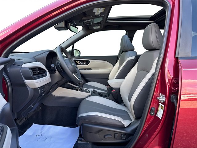 Used 2025 Subaru Forester Limited image 10