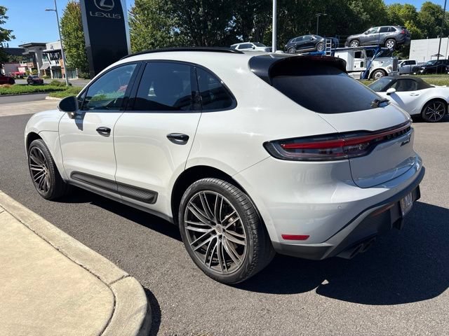 Used 2024 Porsche Macan S AWD/4WD image 3