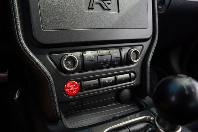 Used 2016 Ford Mustang Shelby GT350R RWD image 18