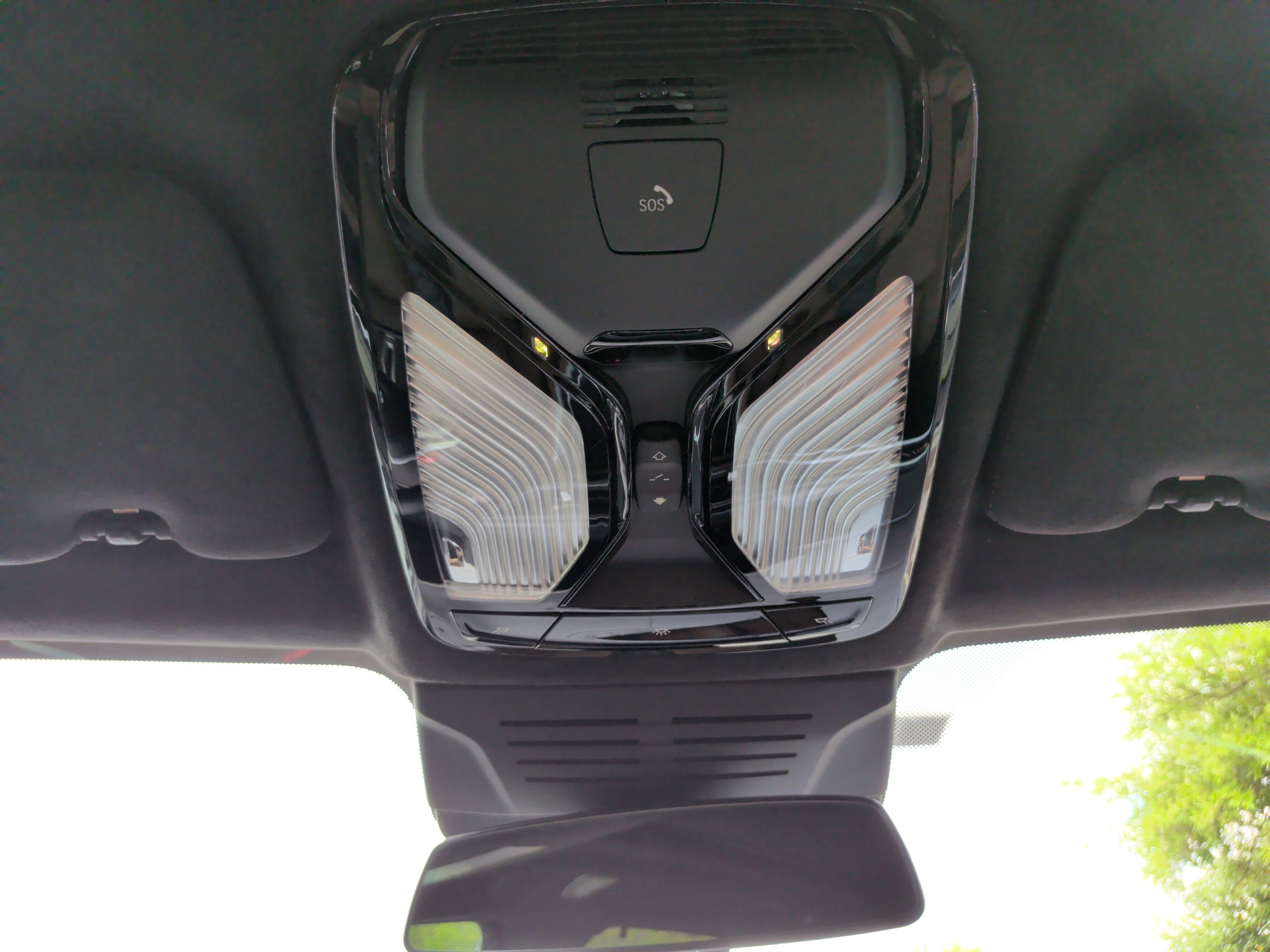 Used 2024 BMW X5 M Competition w/ Executive Package image 31