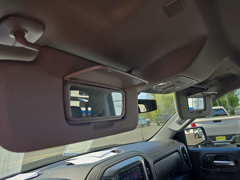 Used 2020 Chevrolet Silverado 1500 RST AWD/4WD image 11