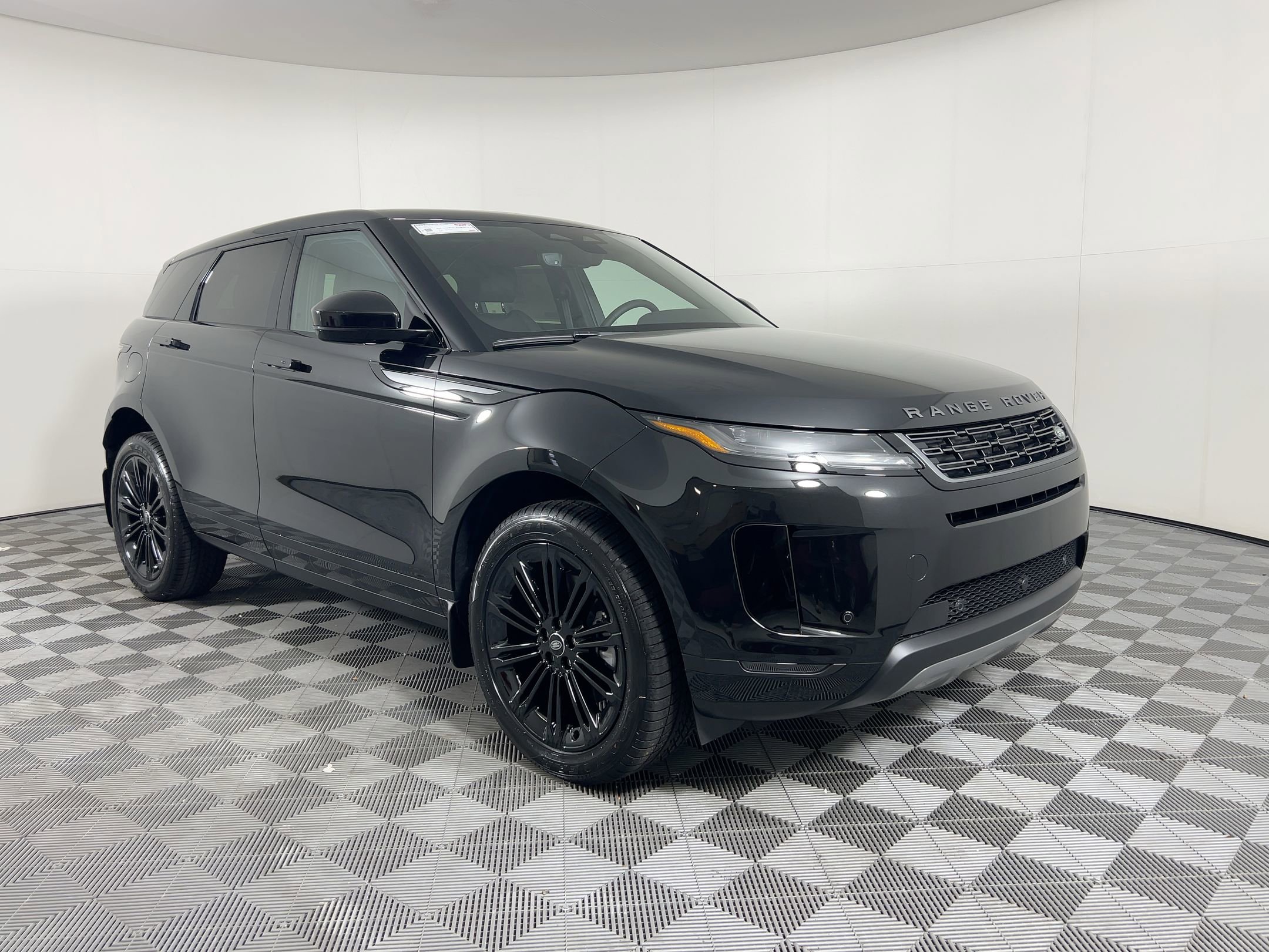 New 2026 Land Rover Range Rover Evoque S image 5