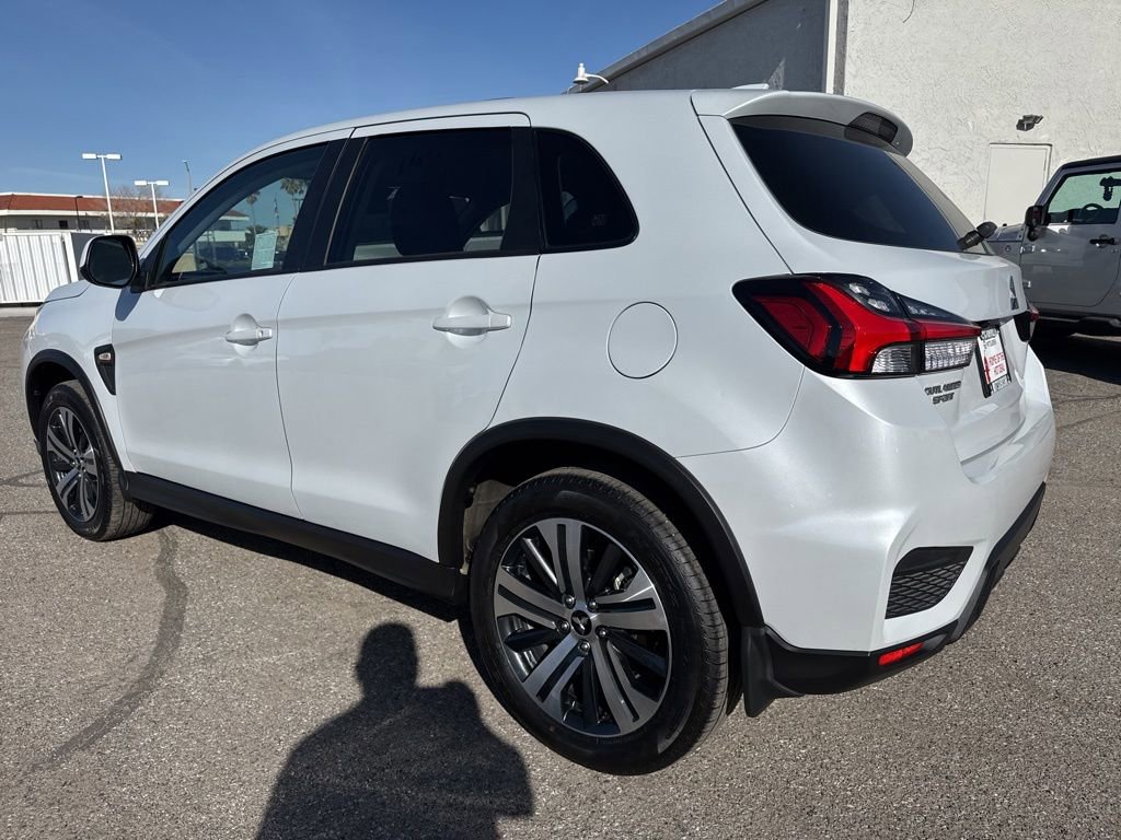 Used 2025 Mitsubishi Outlander Sport ES image 5