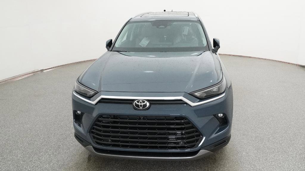 New 2026 Toyota Grand Highlander AWD image 2