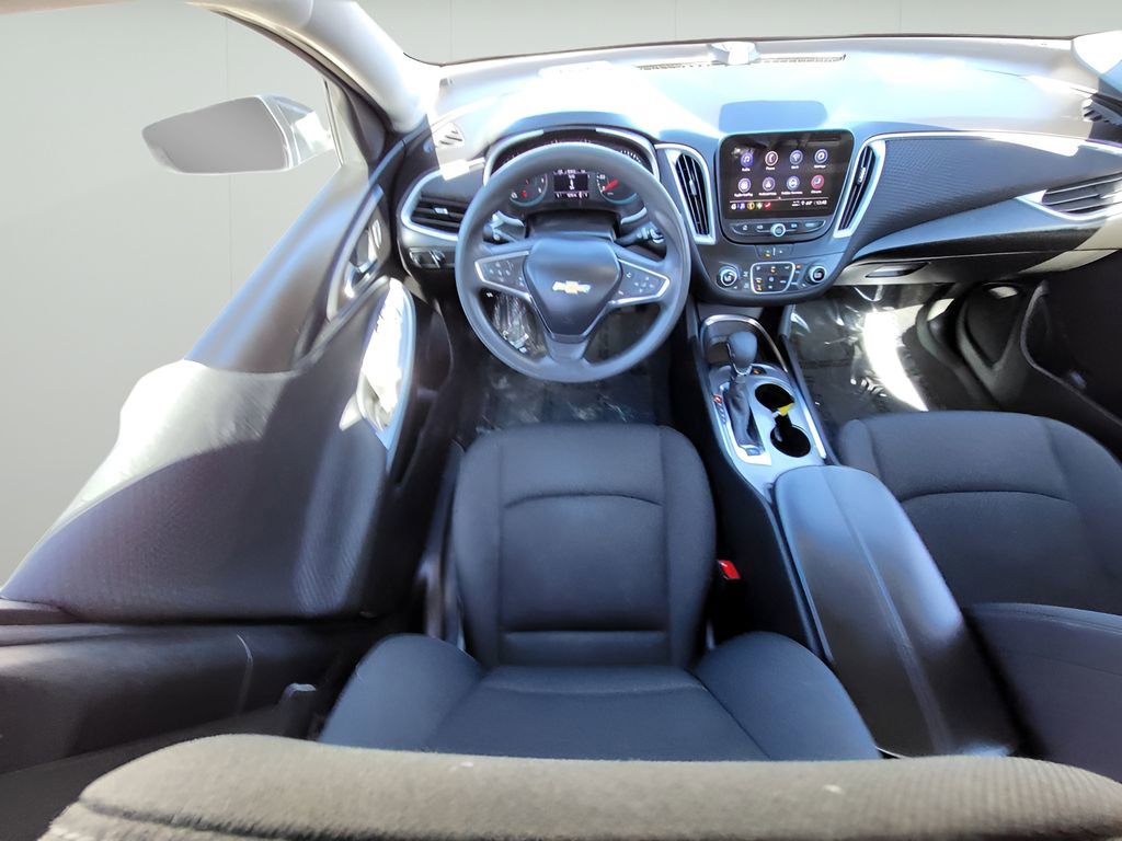 Used 2024 Chevrolet Malibu LT image 24