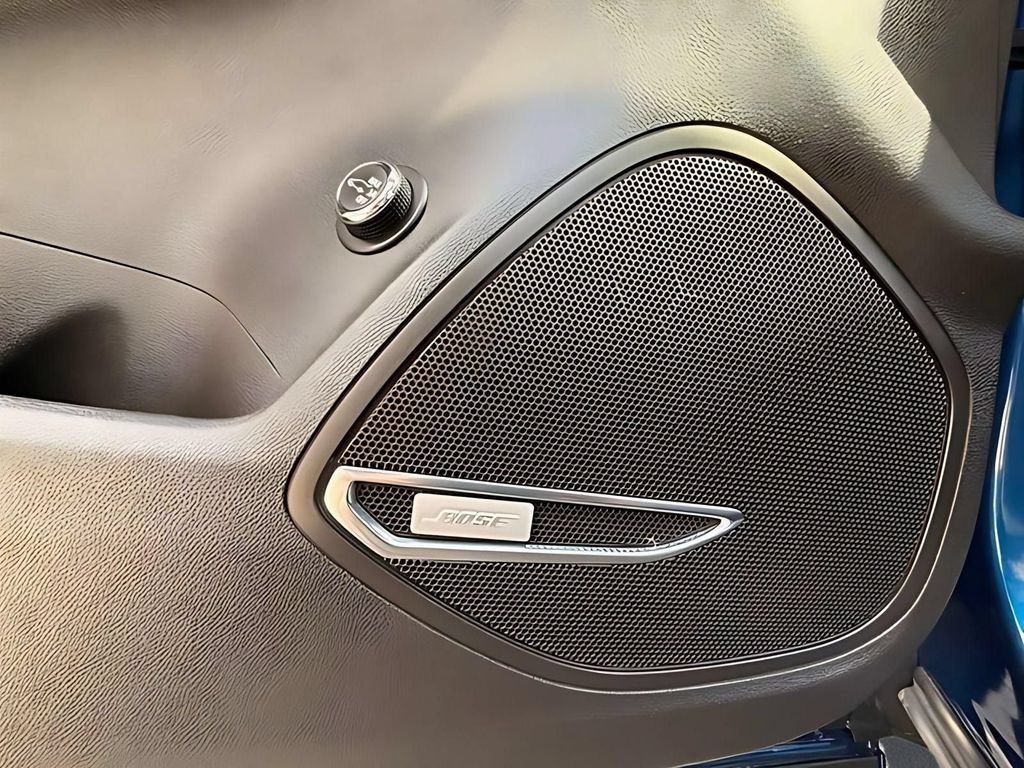 Used 2023 Buick Envision Avenir AWD/4WD image 12