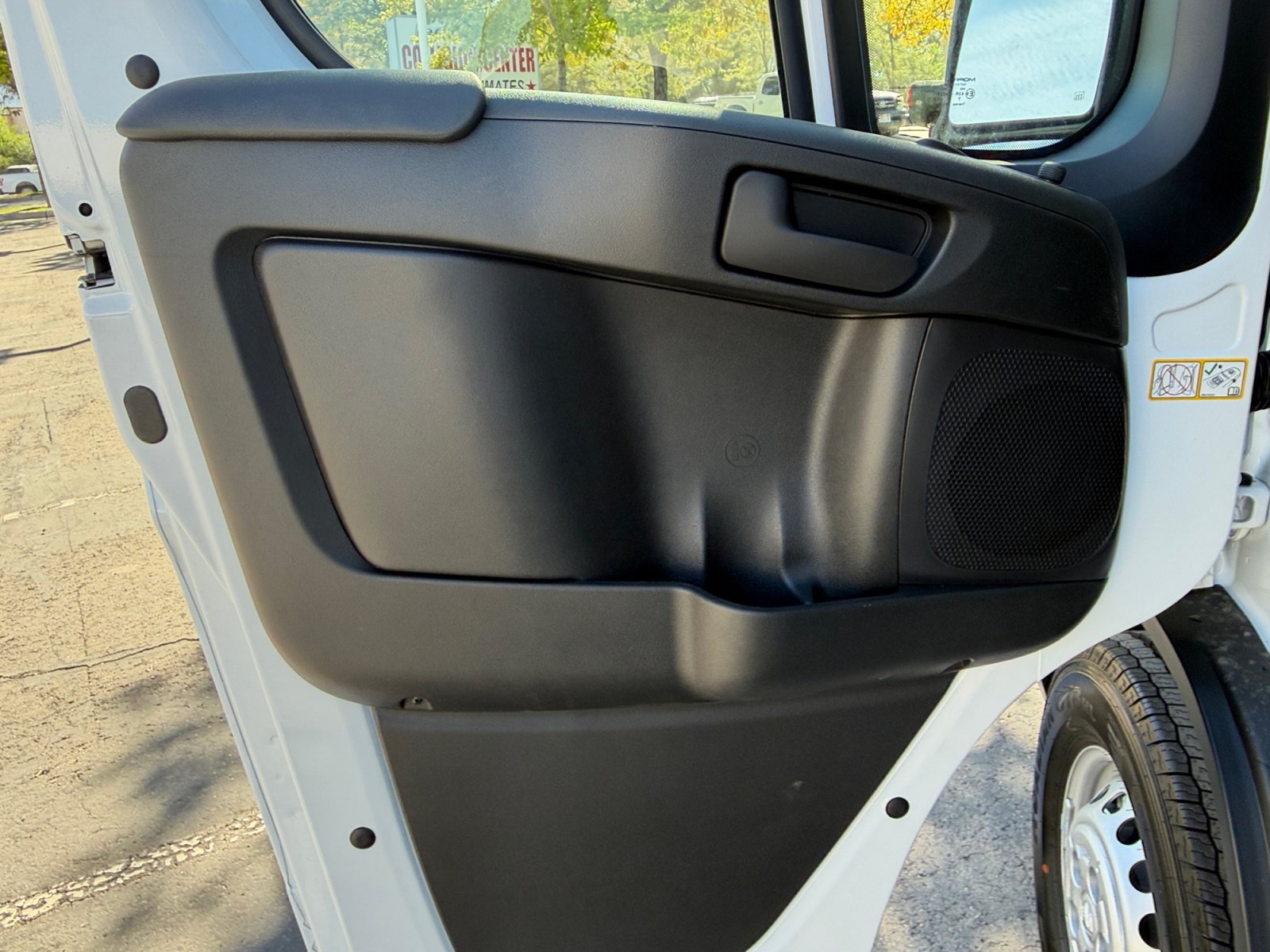 New 2027 RAM ProMaster 2500 w/ Convenience Group FWD image 9