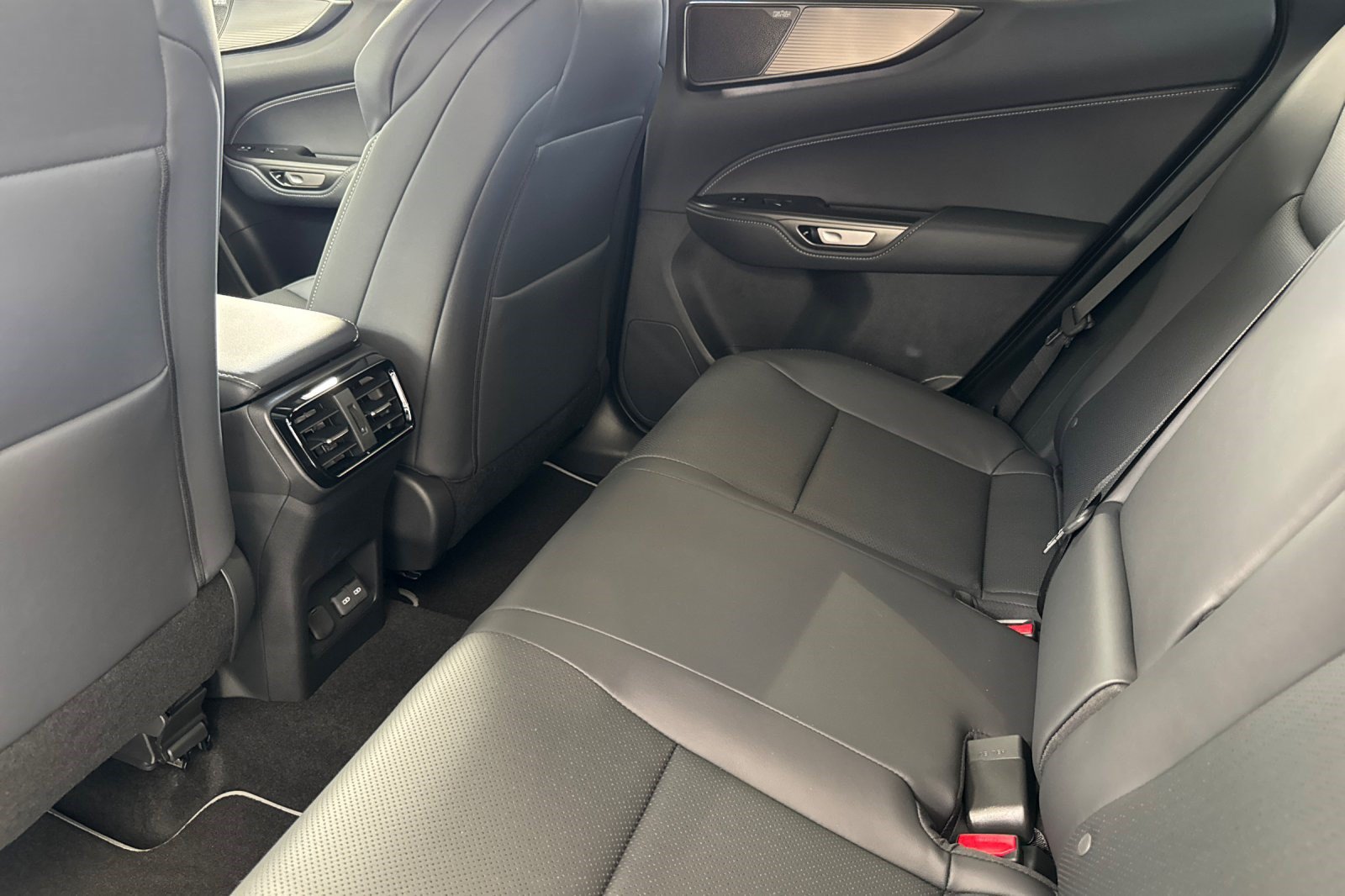 New 2026 Lexus NX 350h F Sport AWD/4WD image 10