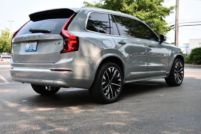 New 2026 Volvo XC90 B6 Plus w/ Protection Package Premier AWD/4WD image 7