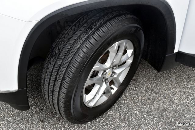 Used 2020 Chevrolet Traverse LT FWD image 7