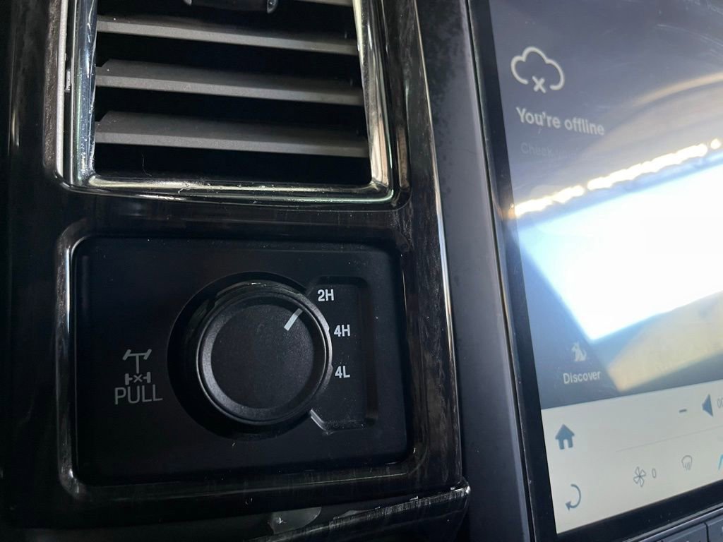 Used 2017 Ford F350 Lariat w/ Lariat Ultimate Package image 43