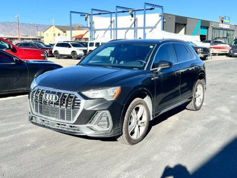 Used 2022 Audi Q3 2.0T Premium AWD/4WD image 2