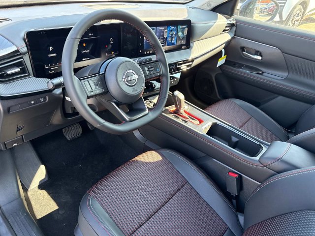 New 2027 Nissan Kicks SR FWD image 20