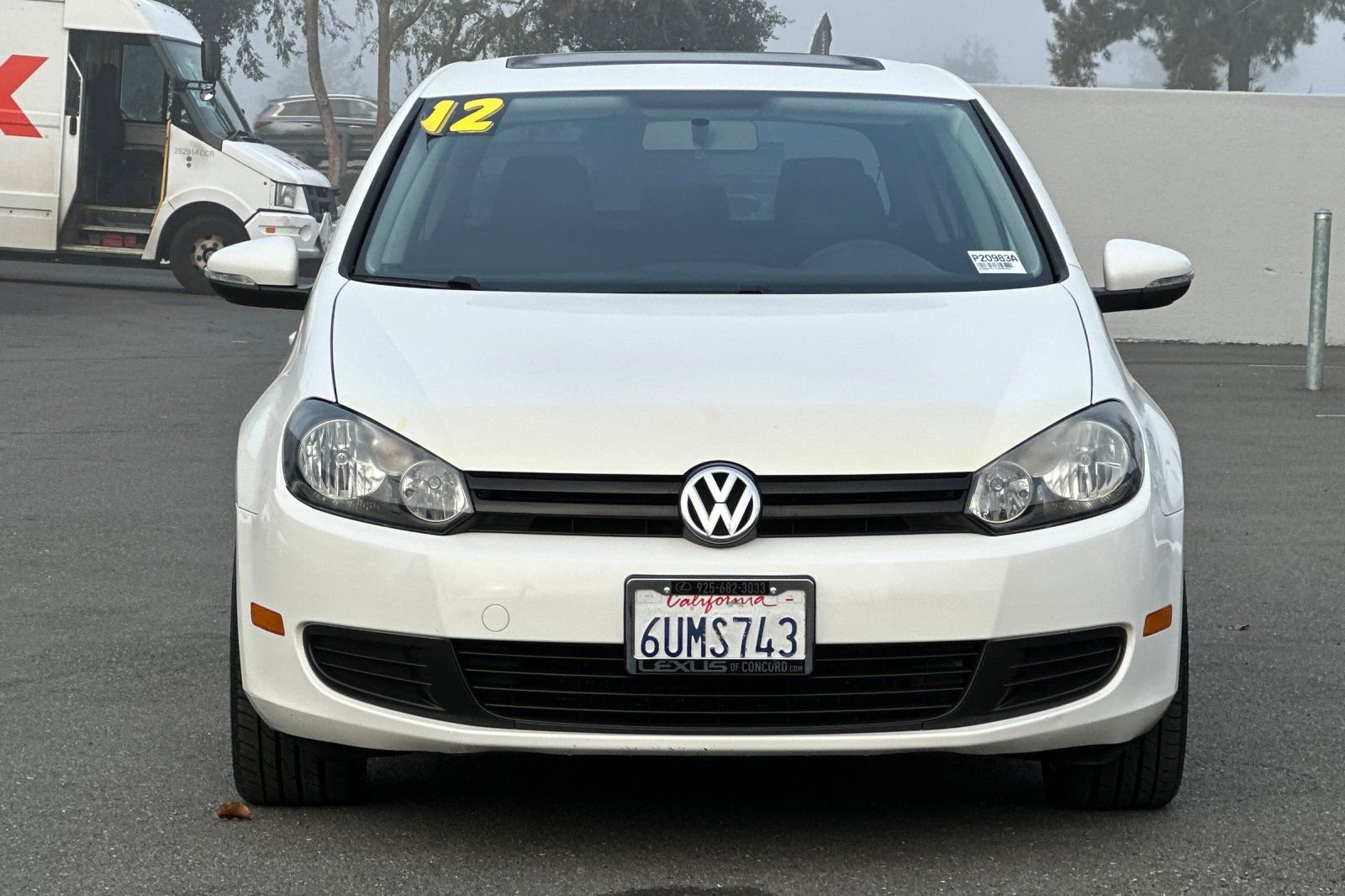 Used 2012 Volkswagen Golf 4-Door image 6