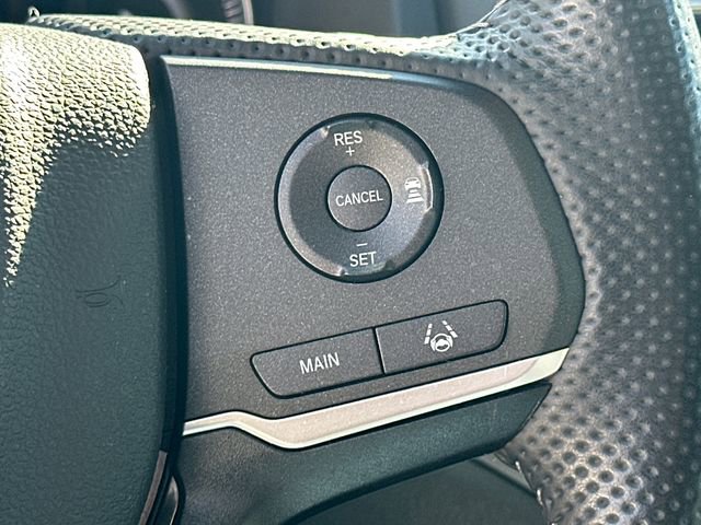 Used 2025 Honda Passport EX-L image 31