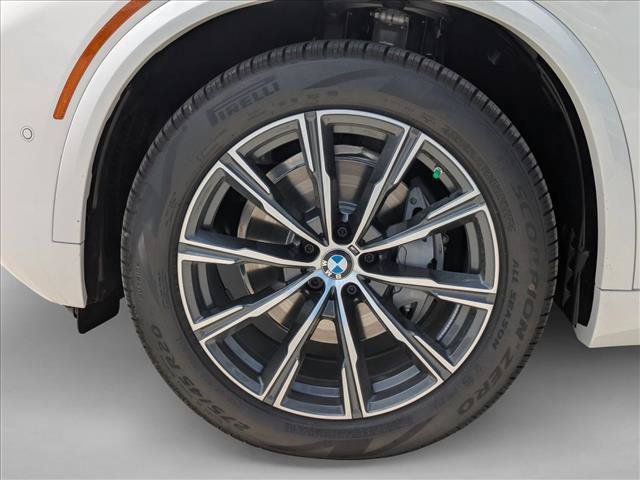 New 2026 BMW X5 xDrive40i w/ M Sport Package AWD/4WD image 10