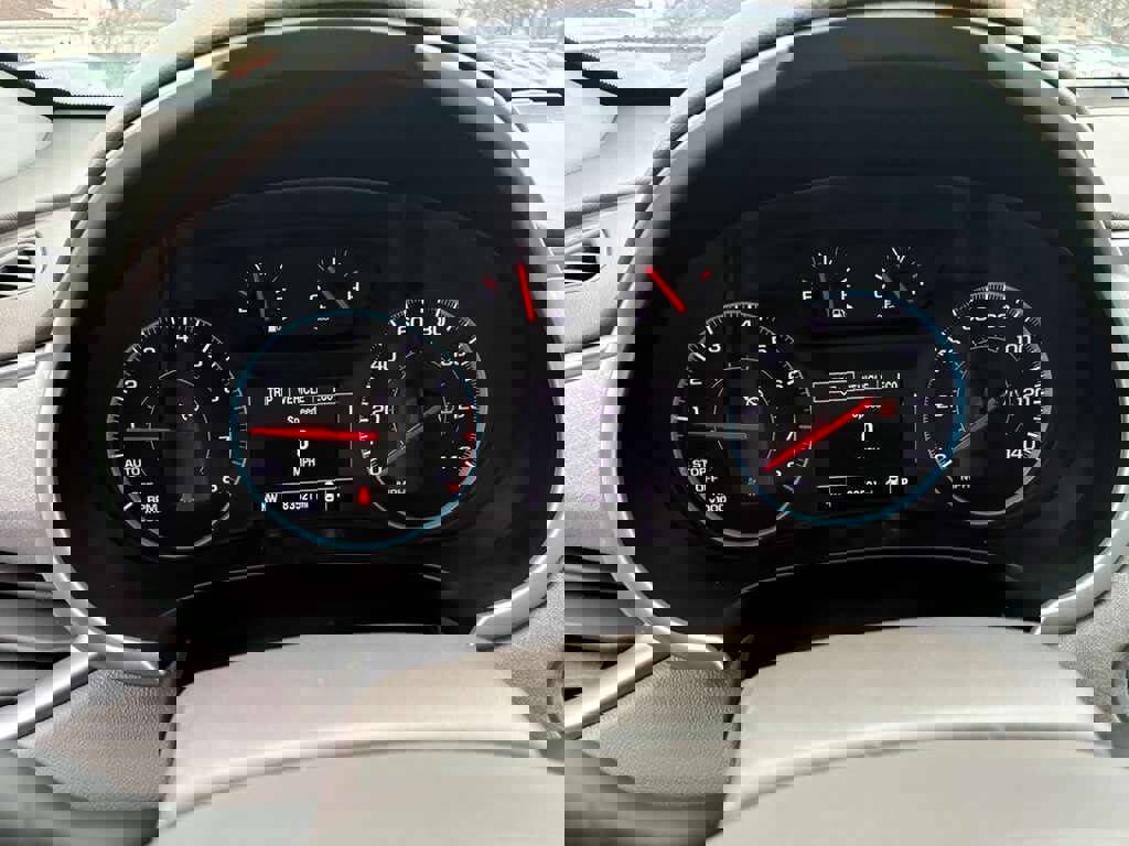 Used 2023 Chevrolet Malibu LS image 15