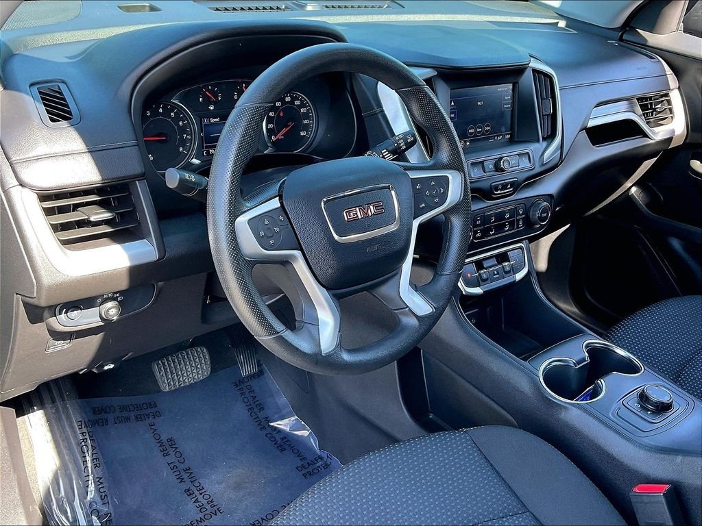 Used 2024 GMC Terrain SLE AWD/4WD image 8