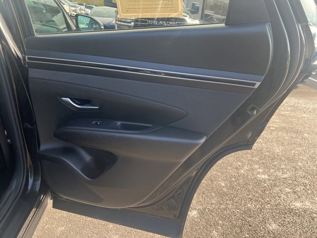 Used 2023 Hyundai Tucson SEL w/ Convenience Package image 16