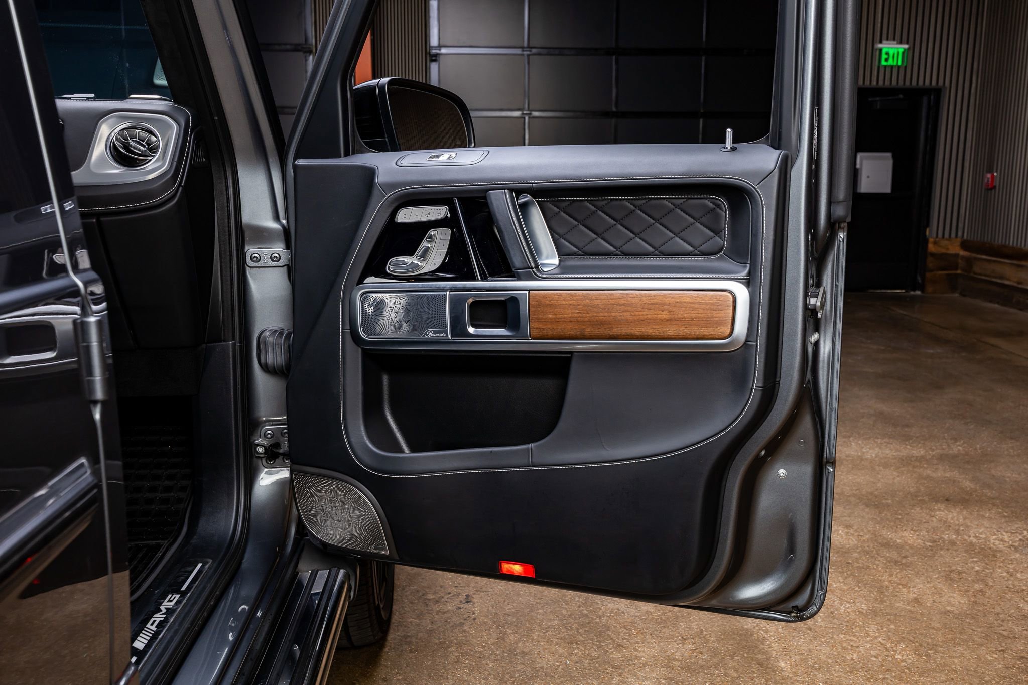 Used 2024 Mercedes-Benz G 63 AMG 4MATIC image 33