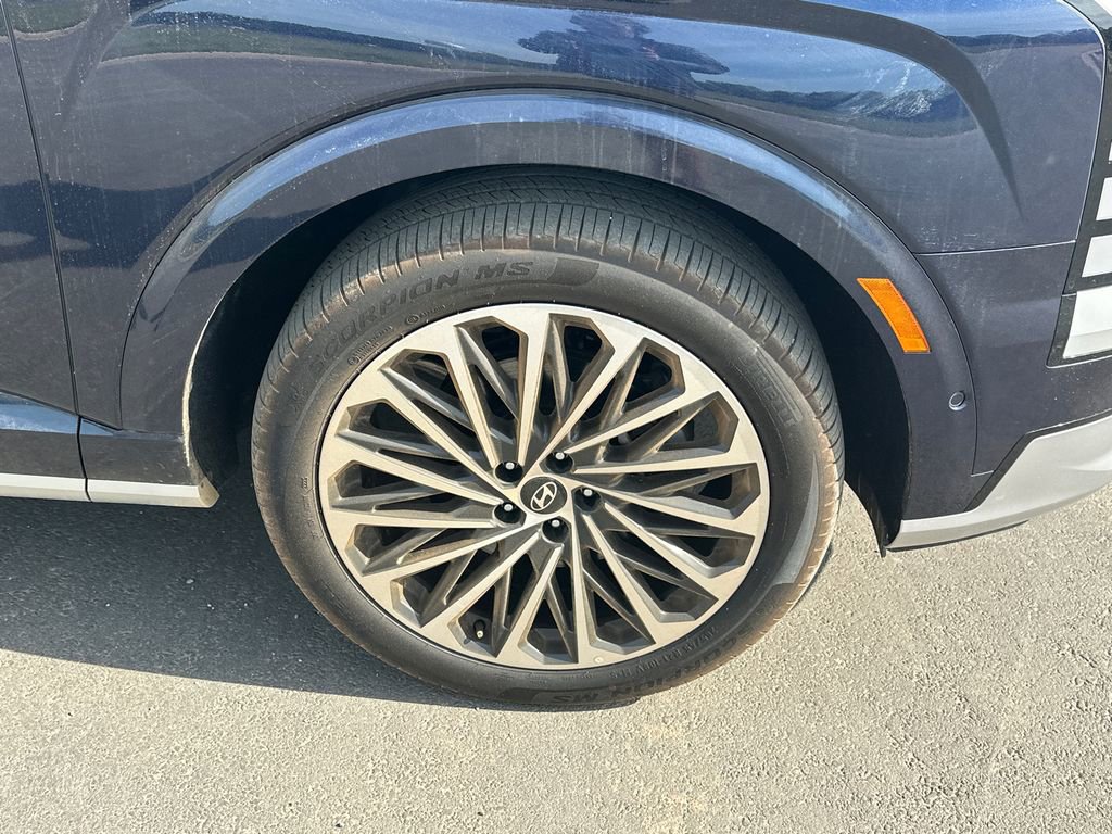 New 2026 Hyundai Palisade Calligraphy FWD image 13