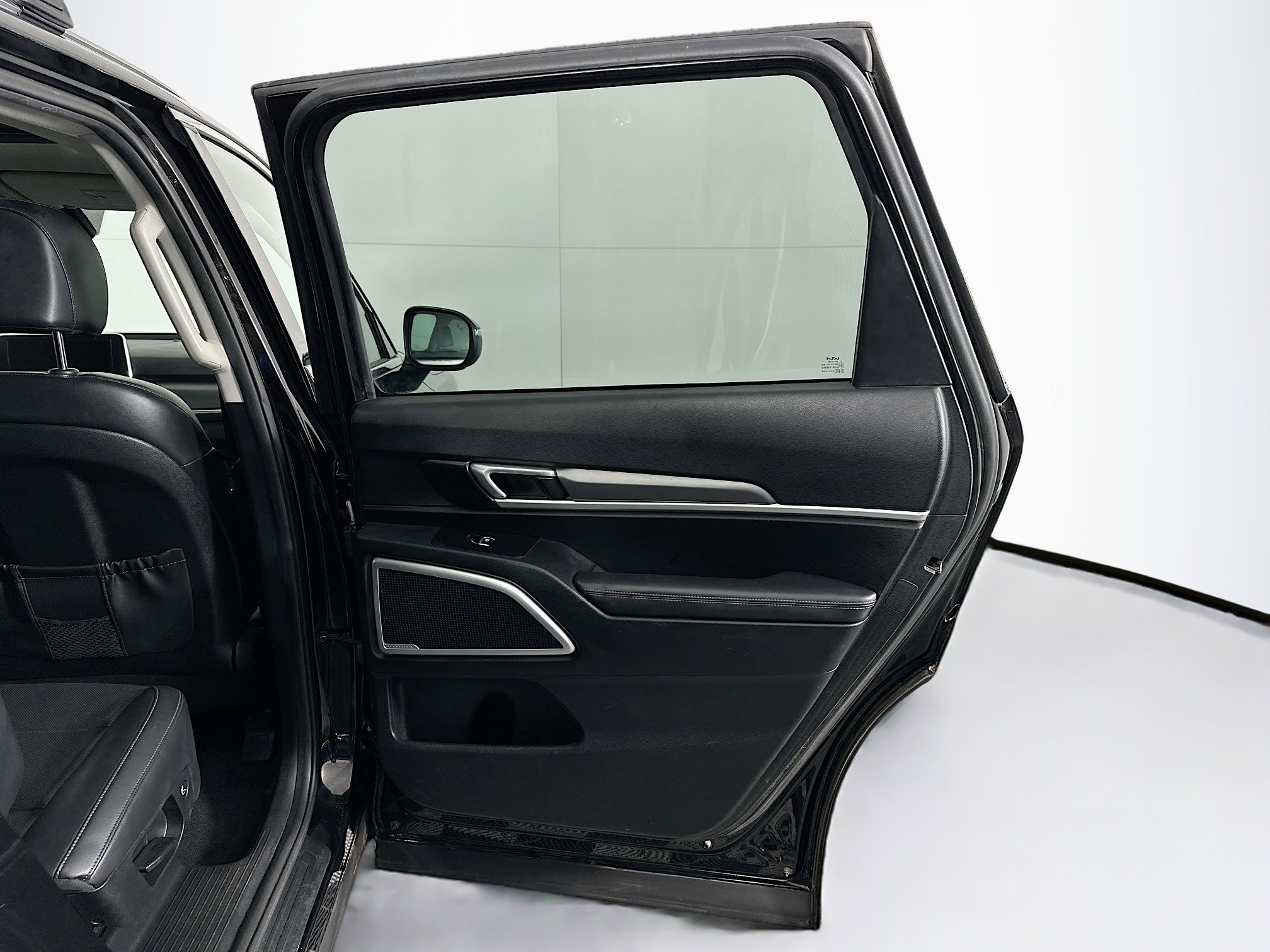 Used 2022 Kia Telluride S image 32