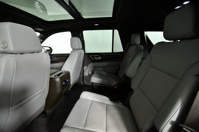 Used 2024 Chevrolet Tahoe Z71 w/ Luxury Package image 24