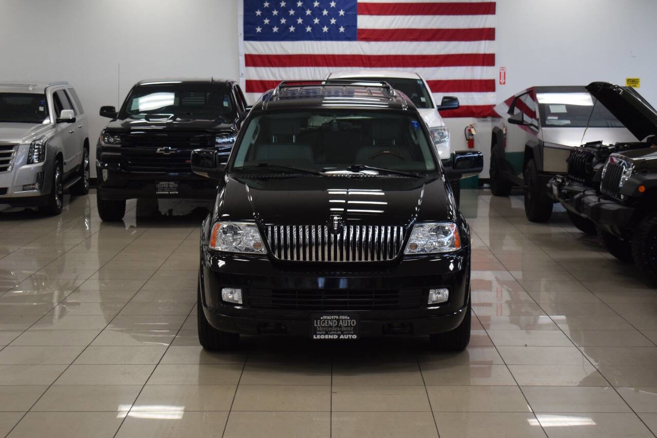 Used 2006 Lincoln Navigator Luxury image 4