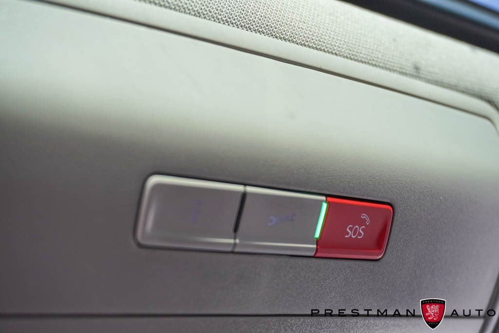 Used 2022 Volkswagen Atlas SEL Premium image 34