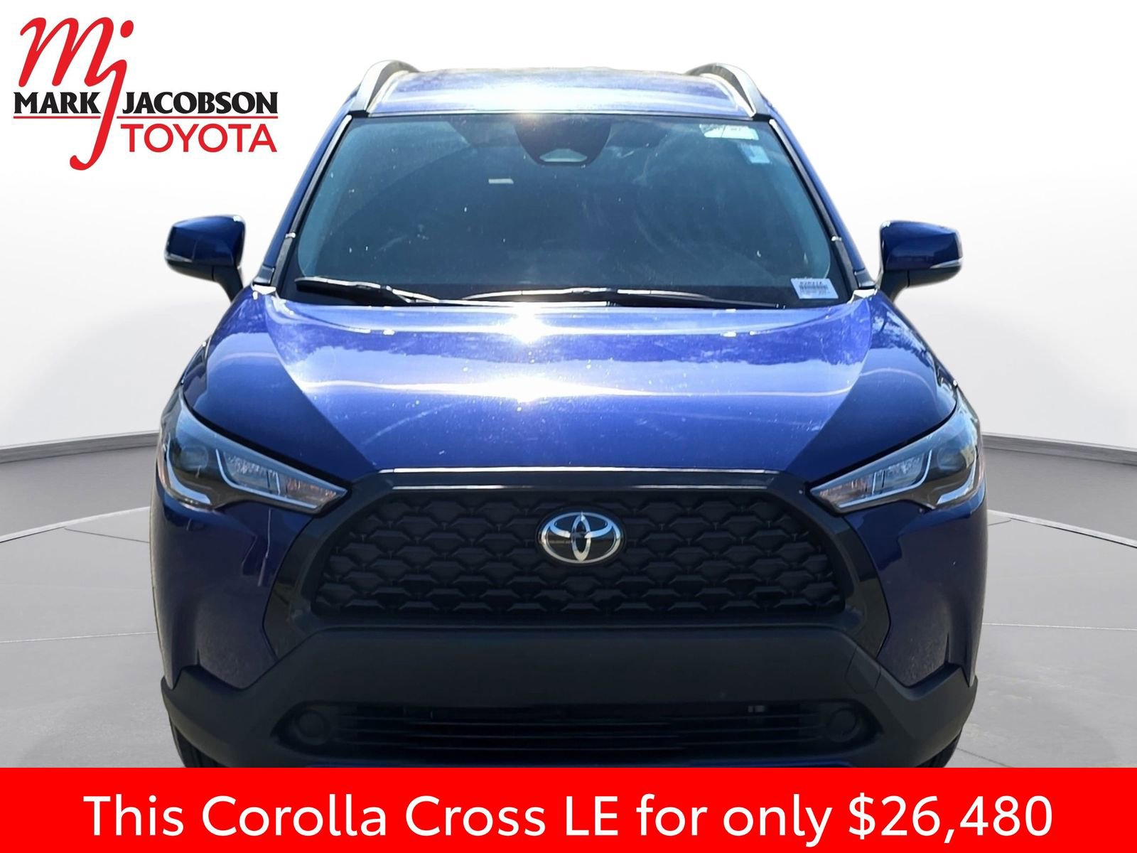 Used 2024 Toyota Corolla Cross LE image 3